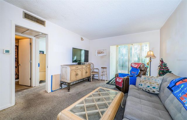 2001 GREENBRIAR BOULEVARD 7, Clearwater, FL 33763