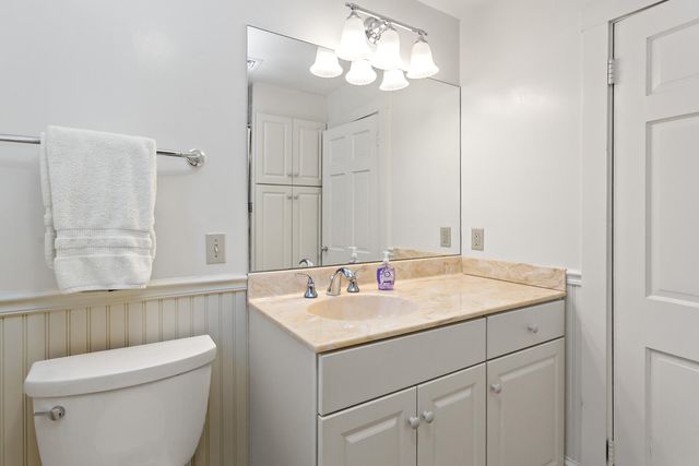 180 Pond View Drive, Centerville, MA 02632