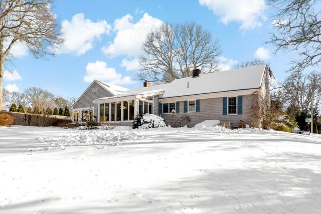 180 Pond View Drive, Centerville, MA 02632