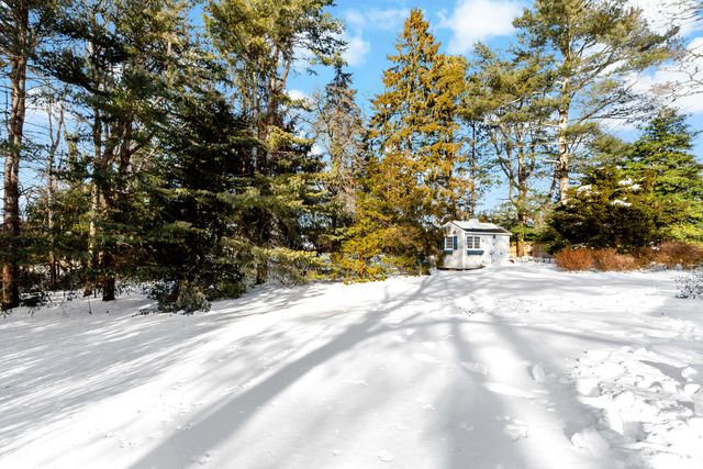180 Pond View Drive, Centerville, MA 02632