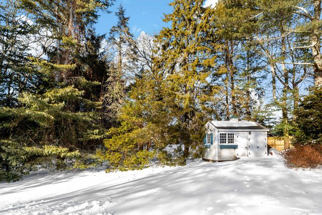 180 Pond View Drive, Centerville, MA 02632