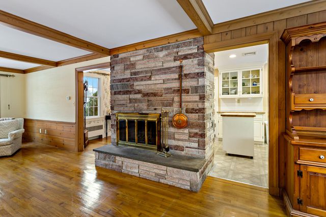 180 Pond View Drive, Centerville, MA 02632