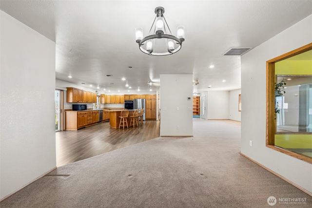 8729 Road 7.6 NW, Ephrata, WA 98823