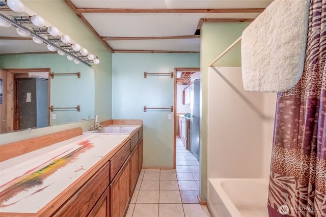 8729 Road 7.6 NW, Ephrata, WA 98823