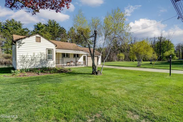 450 S Kingsboro Avenue, Johnstown, NY 12095