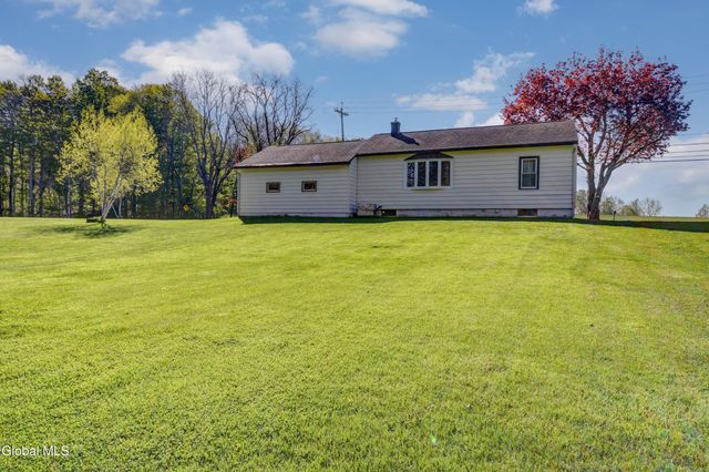 450 S Kingsboro Avenue, Johnstown, NY 12095