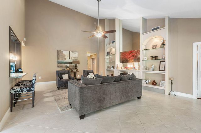 2850 ANTIETAM Lane, West Palm Beach, FL 33409