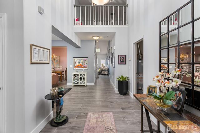 7 Severn Way, Monroe, NJ 08831