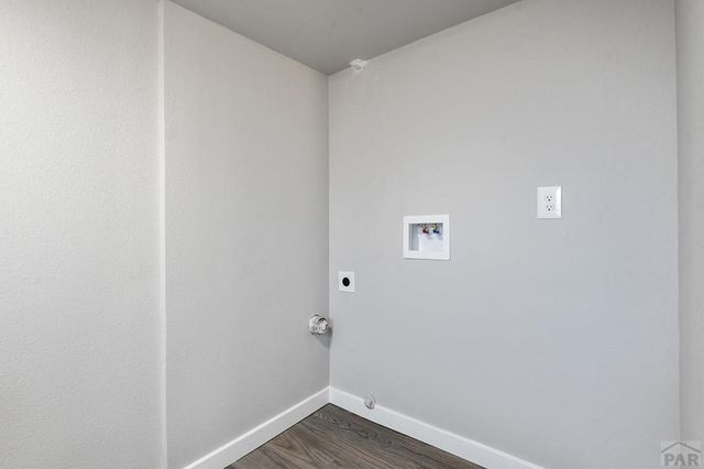 4038 West Dr, Pueblo, CO 81008