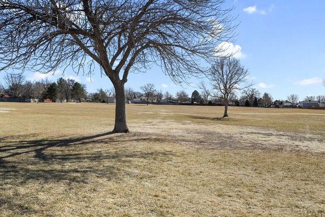 4038 West Dr, Pueblo, CO 81008