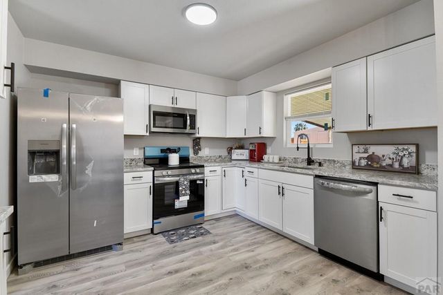 4038 West Dr, Pueblo, CO 81008