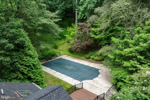 11210 OLD CARRIAGE RD, Glen Arm, MD 21057