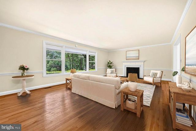 11210 OLD CARRIAGE RD, Glen Arm, MD 21057