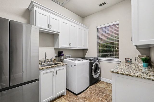 405 Mesa Ranch Court, Southlake, TX 76092