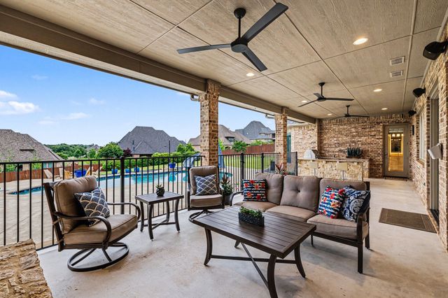 405 Mesa Ranch Court, Southlake, TX 76092