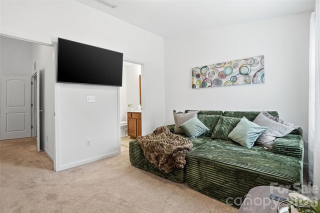 13596 Calloway Glen Drive, Charlotte, NC 28273