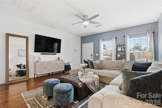 13596 Calloway Glen Drive, Charlotte, NC 28273