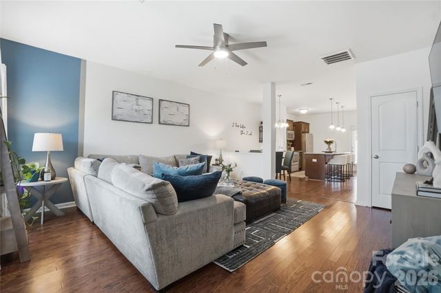 13596 Calloway Glen Drive, Charlotte, NC 28273