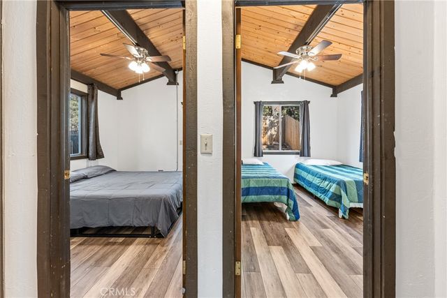 329 Vista Lane, Sugarloaf, CA 92386
