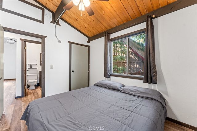 329 Vista Lane, Sugarloaf, CA 92386