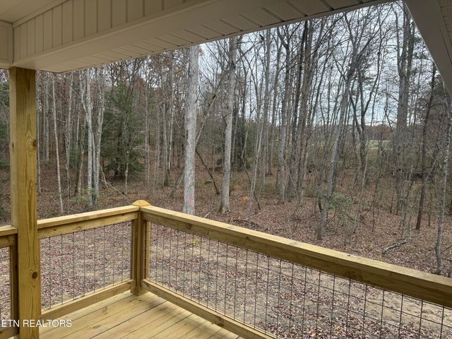 310 Sana Tr, Jamestown, TN 38556