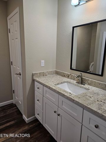 310 Sana Tr, Jamestown, TN 38556