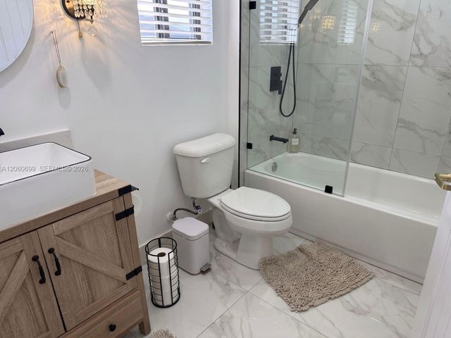 23010 SW 114th Path, Miami, FL 33170