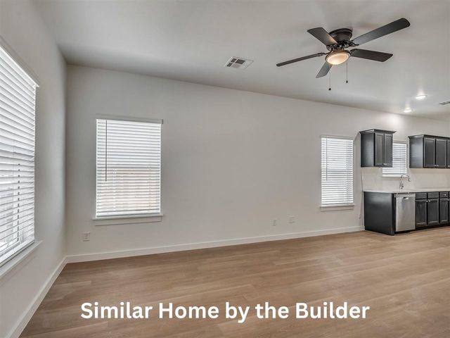 2502 SW H Ave, Lawton, OK 73505