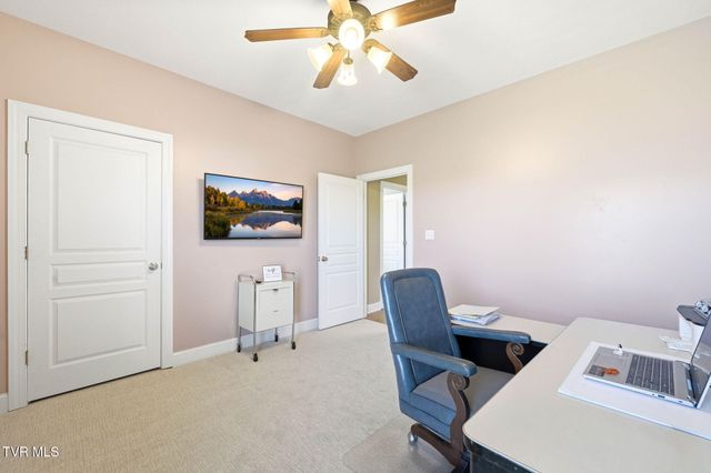 20 Vesta Sue Court, Jonesborough, TN 37659