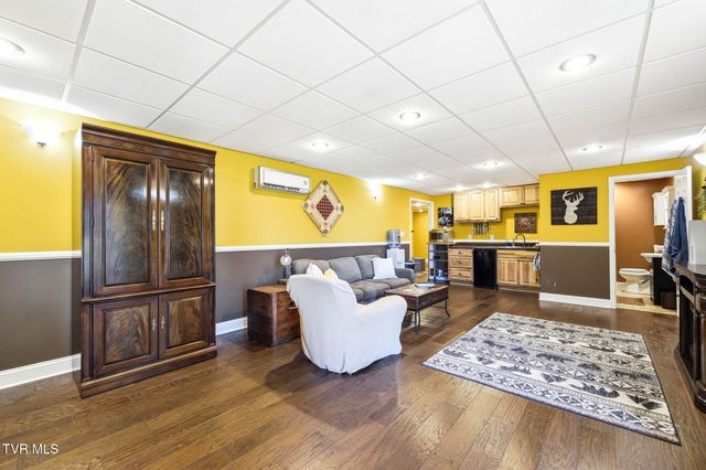 20 Vesta Sue Court, Jonesborough, TN 37659