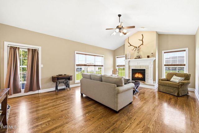 20 Vesta Sue Court, Jonesborough, TN 37659