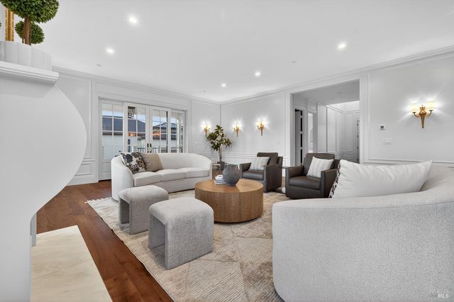 3724 Lakebriar Pl, Santa Rosa, CA 95403