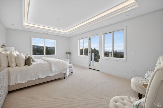 3724 Lakebriar Pl, Santa Rosa, CA 95403