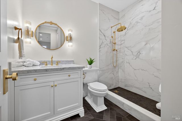 3724 Lakebriar Pl, Santa Rosa, CA 95403