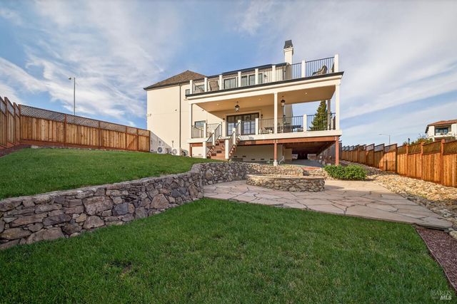 3724 Lakebriar Pl, Santa Rosa, CA 95403