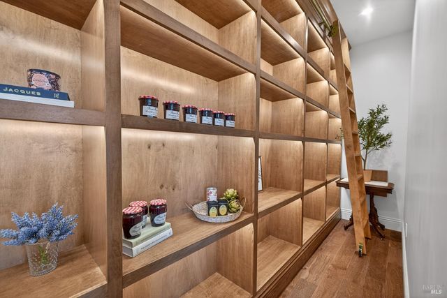 3724 Lakebriar Pl, Santa Rosa, CA 95403