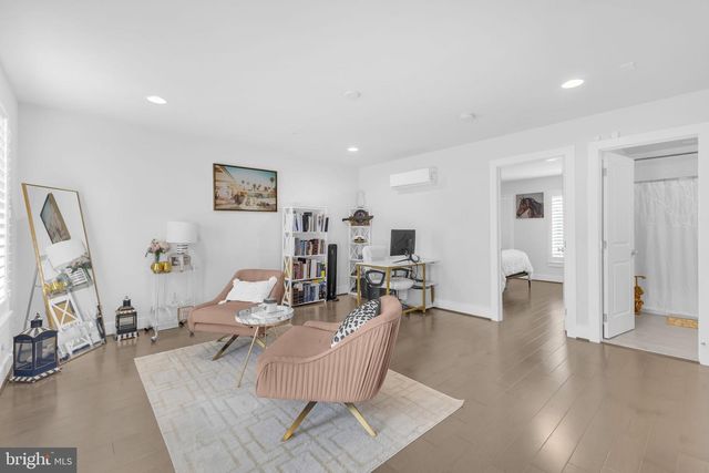 5106 FILLMORE AVE, Alexandria, VA 22311