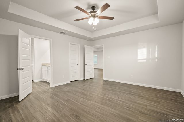 1205 Sweden, Seguin, TX 78155