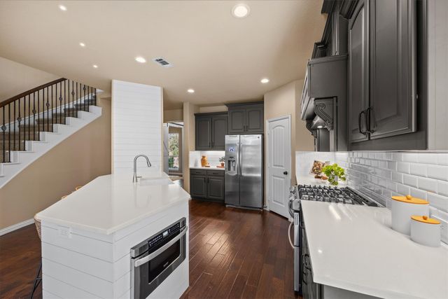 1111 Fossil Lake Drive, Frisco, TX 75036