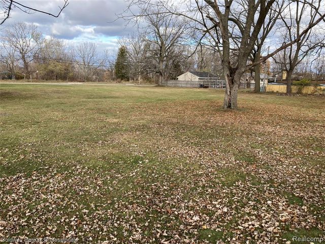 0 Riker Street, Pontiac, MI 48342