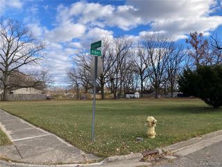 0 Riker Street, Pontiac, MI 48342