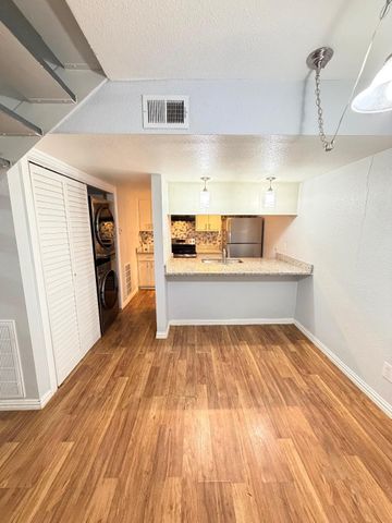 3121 Park Lane 1095, Dallas, TX 75220