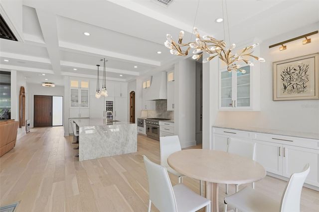 809 E CHURCH STREET, Orlando, FL 32801