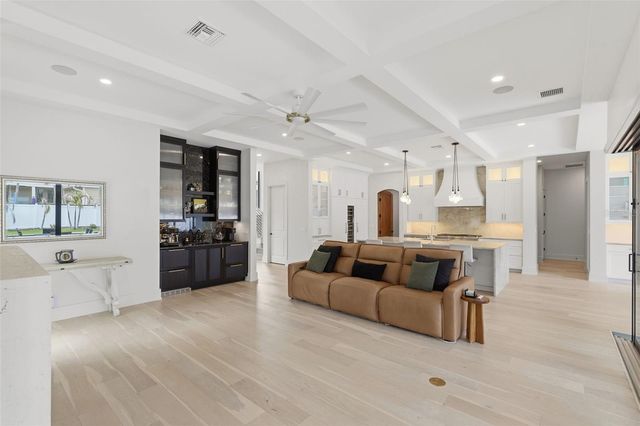 809 E CHURCH STREET, Orlando, FL 32801