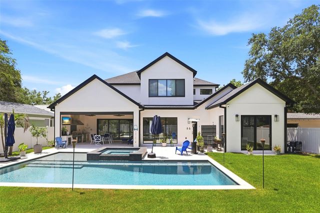 809 E CHURCH STREET, Orlando, FL 32801
