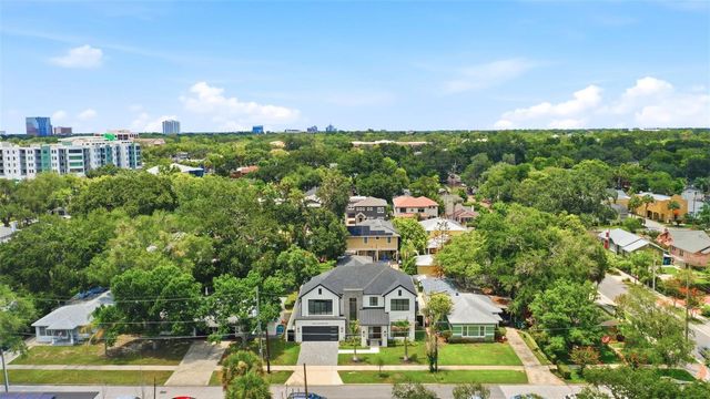 809 E CHURCH STREET, Orlando, FL 32801