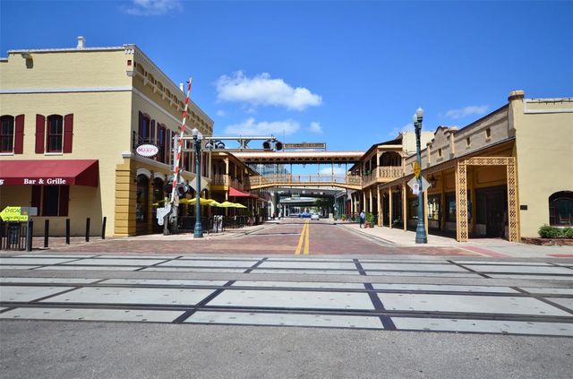 809 E CHURCH STREET, Orlando, FL 32801
