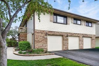829 Dighton Lane 21E, Schaumburg, IL 60173