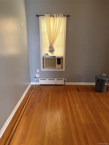 1871 Matthews Avenue, Bronx, NY 10462