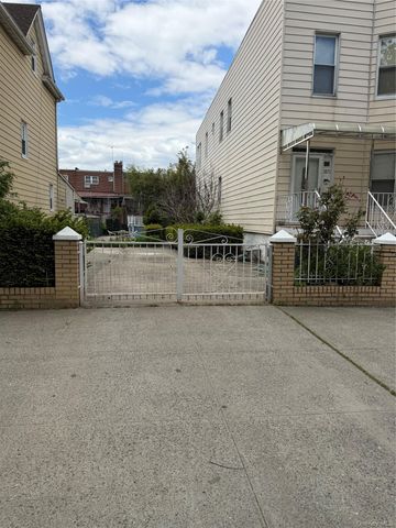1871 Matthews Avenue, Bronx, NY 10462
